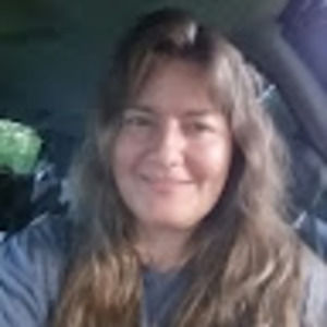 Meet your Posher, Hallie